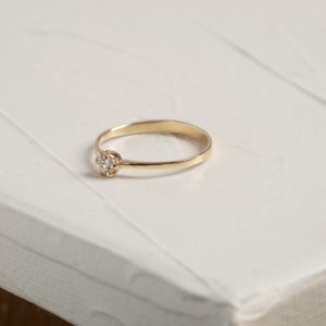 טבעת המדבר טבעת זהב 14 קראט משובצת יהלום בעבודת יד